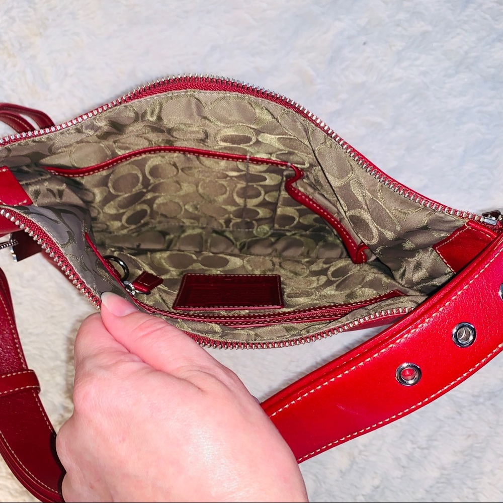 Coach Purse - Picture 4 of 5
